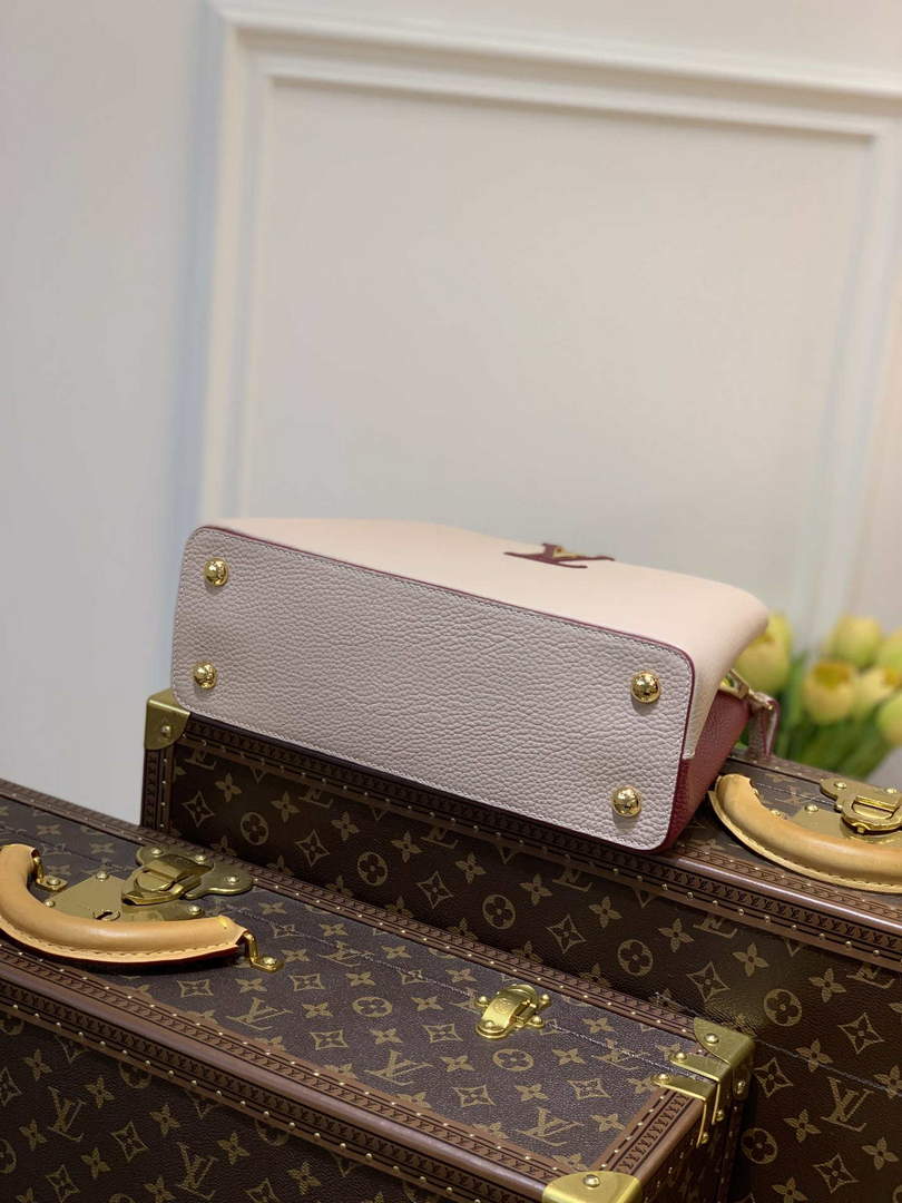 LV M58610 Louis Vuitton Capucines MM Handbag Beige and Wine red