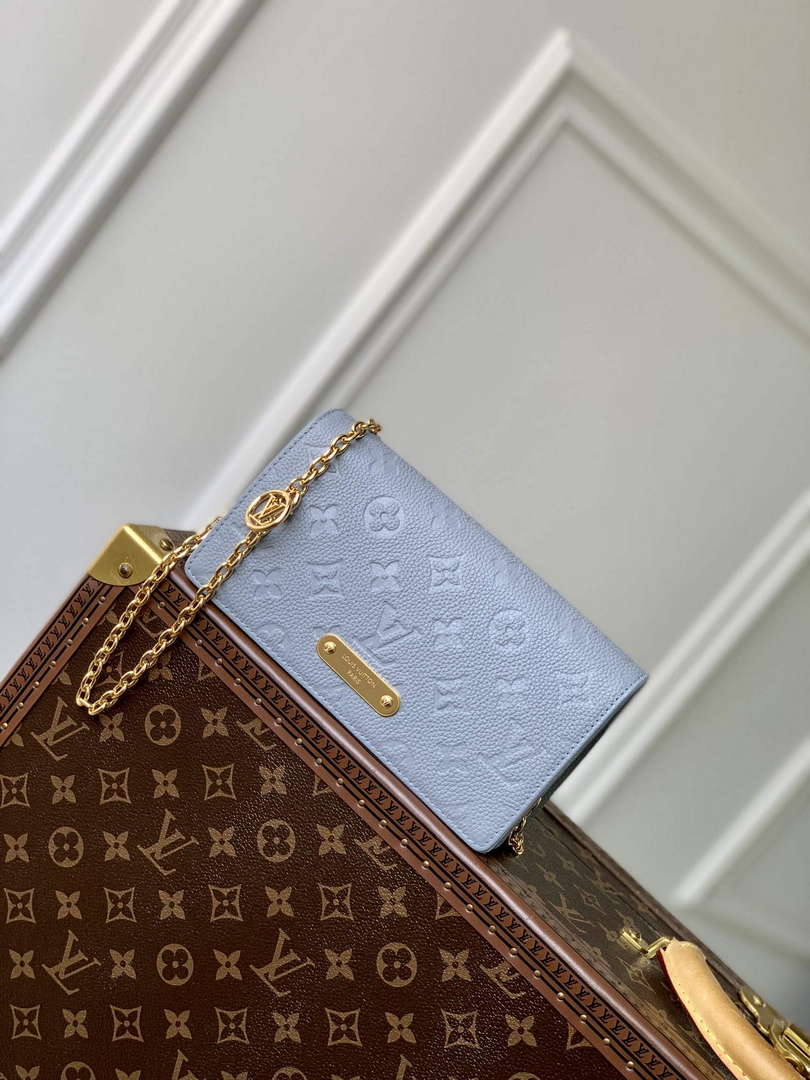 LV M83233 Louis Vuitton Wallet On Chain Lily Bag Blue Hour