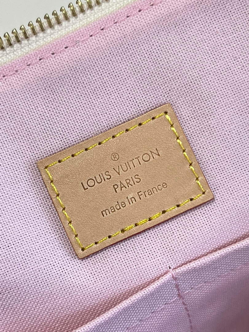 Louis Vuitton N41013 LV N44040 Lena MM Bag White