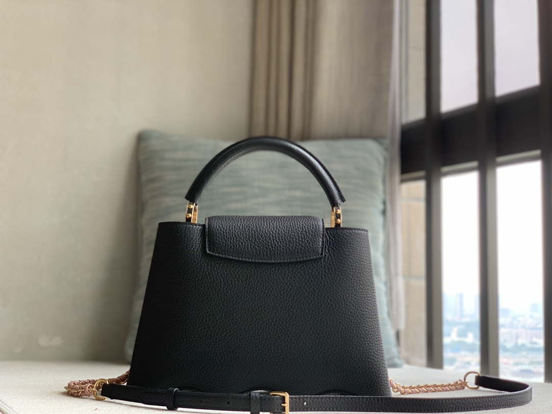 LV M22121 Louis Vuitton Capucines BB Handbag Black