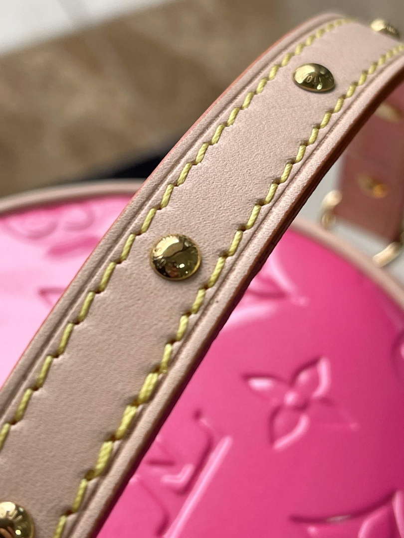 LV M24102 Louis Vuitton Astor Monogram Vernis Bag Neon Pink