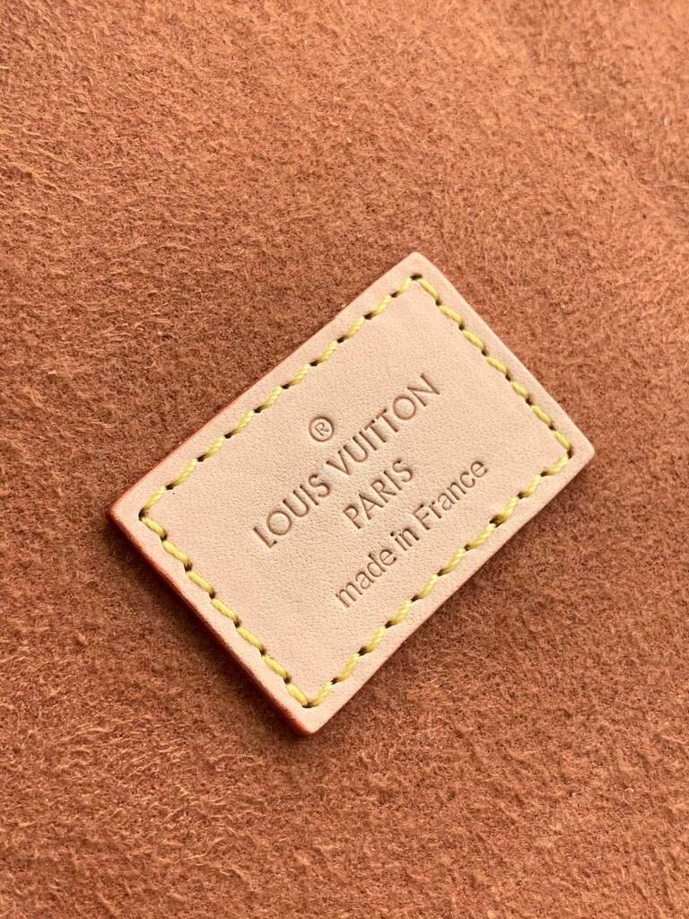 LV M20040 Louis Vuitton M13513 Jewelry Box Monogram Brown