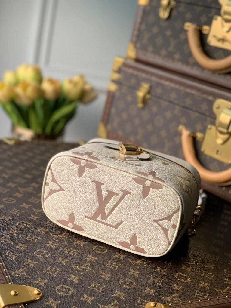 LV M45599 Louis Vuitton Vanity Pm Monogram Empreinte Leather M45608 Cream
