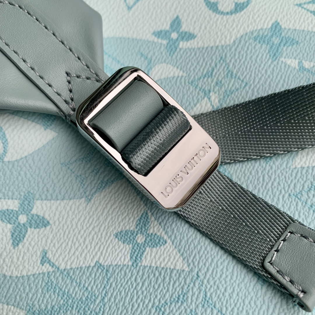 LV M22519 Louis Vuitton Discovery Backpack Crystal Blue