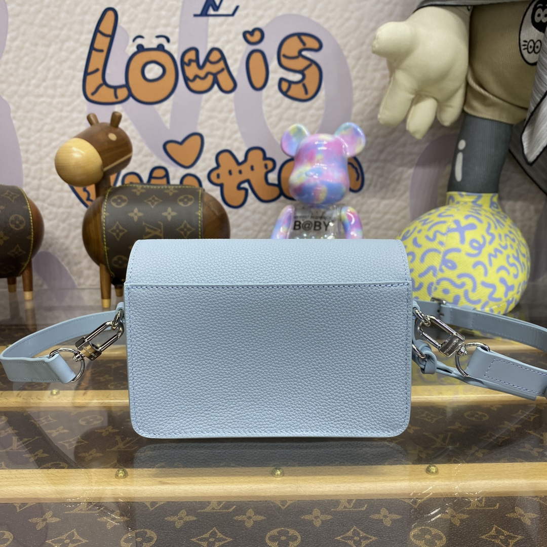 LV M82804 Louis Vuitton Fastline Wearable Wallet Cloud Blue
