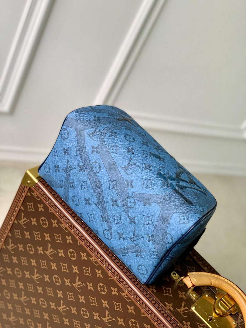 LV M82337 Louis Vuitton Dopp Kit Toiletry Bag Abyss Blue