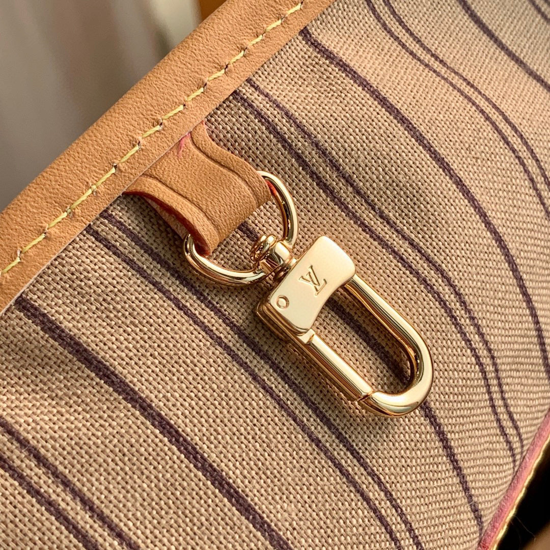 LV M50156 LouisVuitton Delightful MM Monogram Canvas