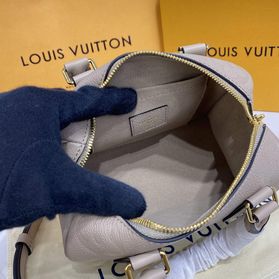 LV M58953 Louis Vuitton Speedy Bandouli��re 20 Bag Cr��me Beige