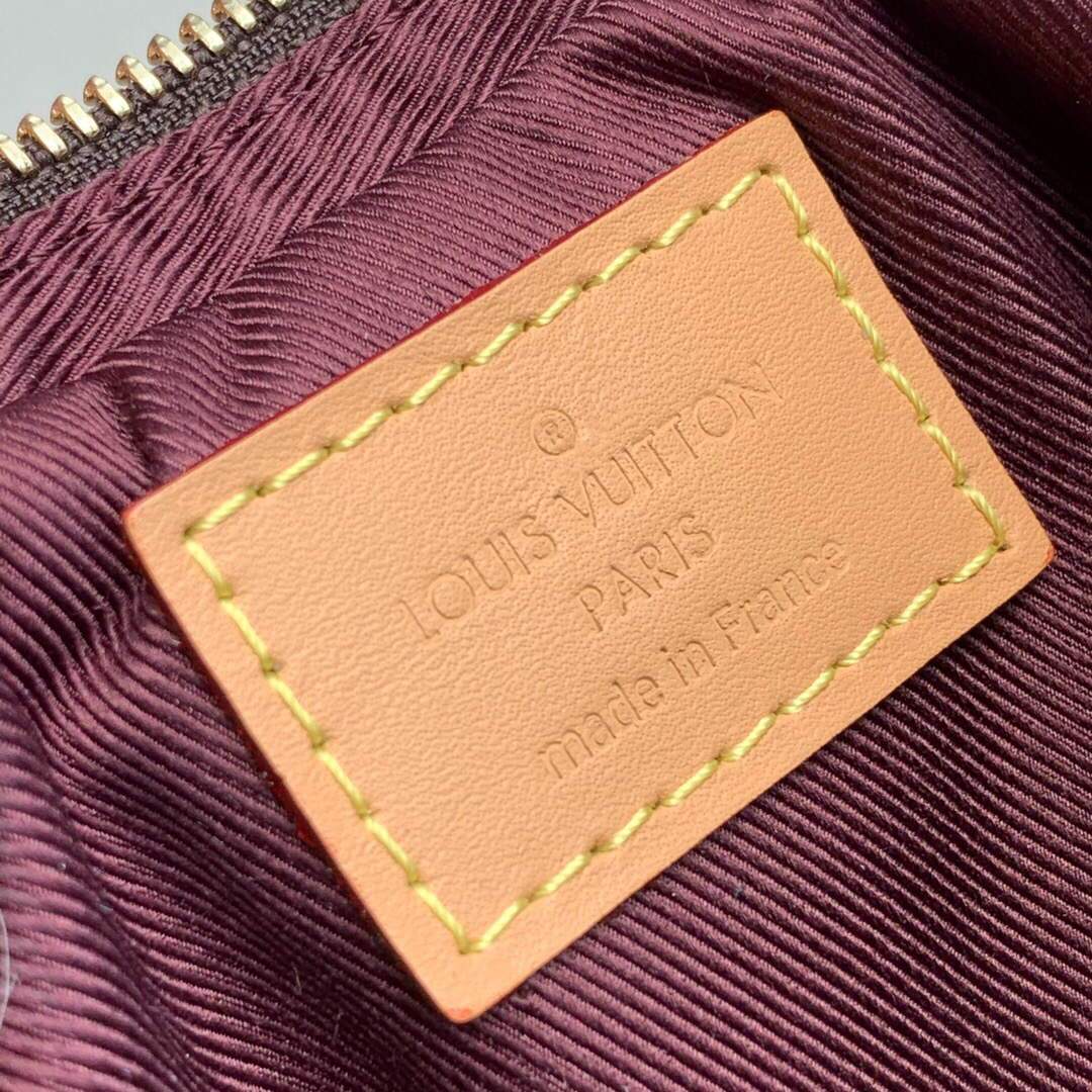 LV M44036 Louis Vuitton Moon Bag Monogram