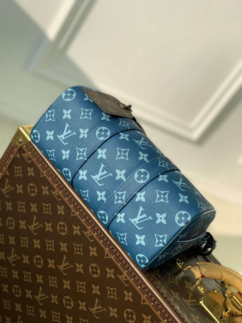 LV M46803 Louis Vuitton Keepall Bandouli��re 25 City Bag Atlantic Blue