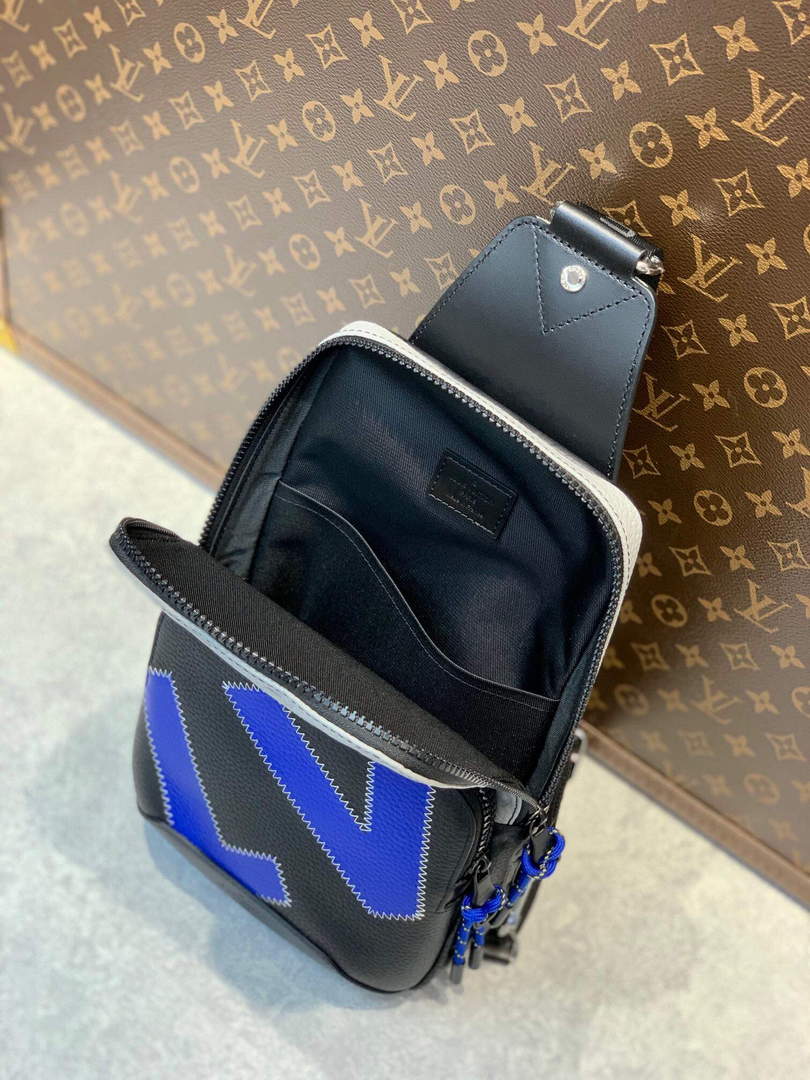 LV M59926 Louis Vuitton Avenue Slingbag Other Leathers