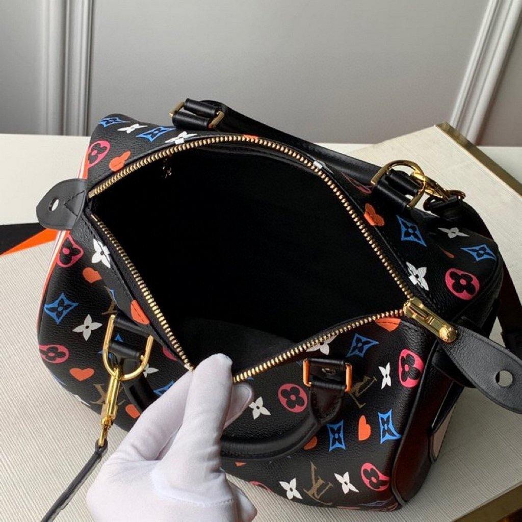 LV M57466 Louis Vuitton GAME ON Speedy Bandouliere 25 Bag Black