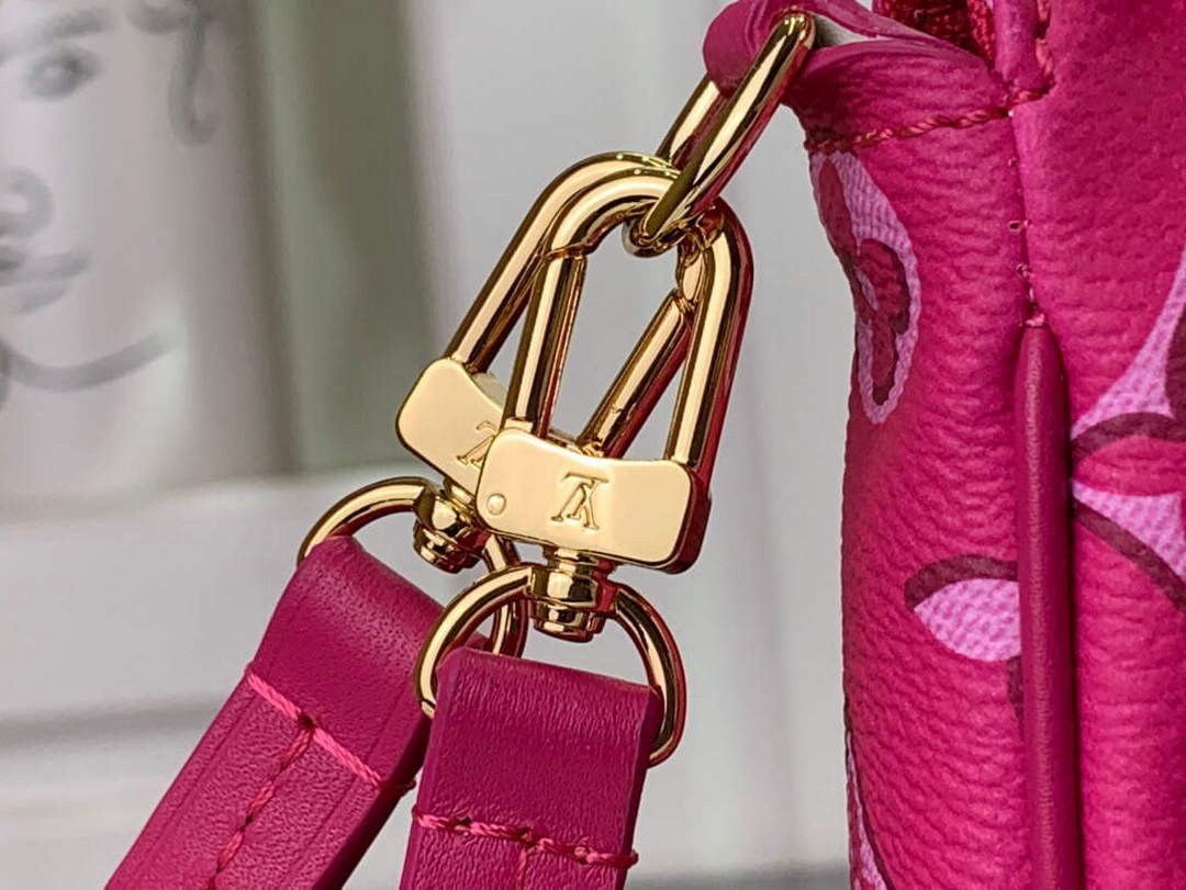 LV M46161 Louis Vuitton Maxi Multi Pochette Accessoires Fuchsia Pink