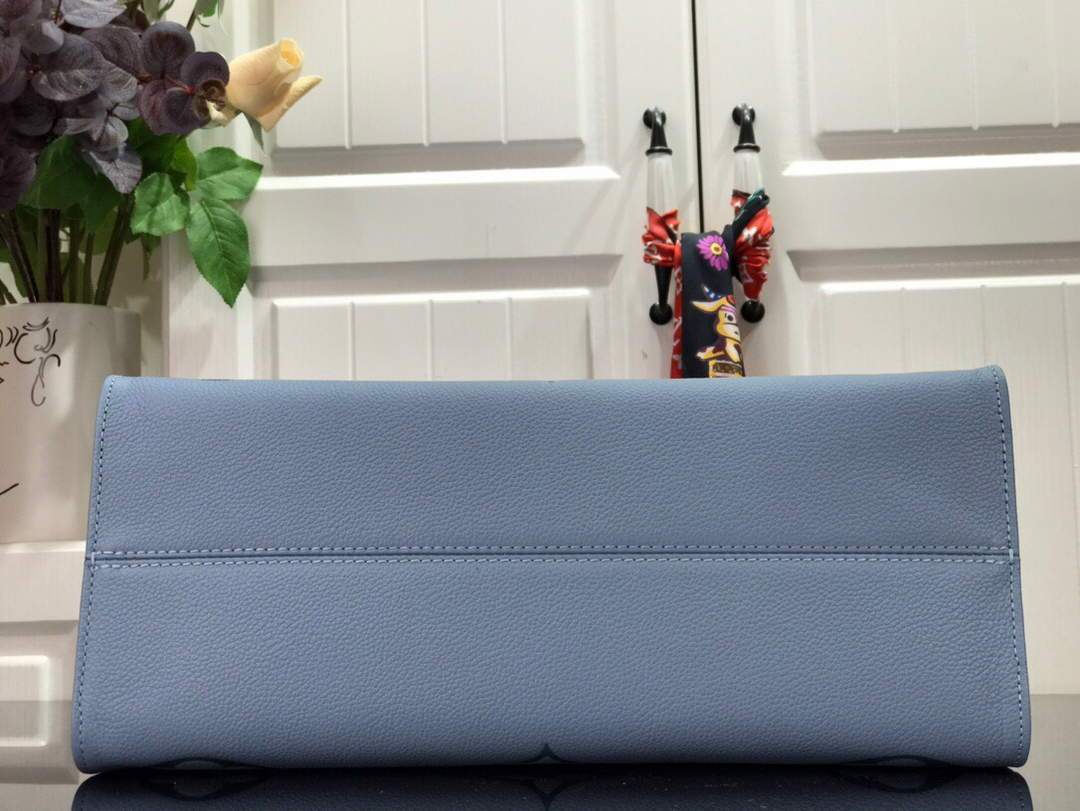LV M45718 Louis Vuitton Onthego MM Handbag Summer Blue