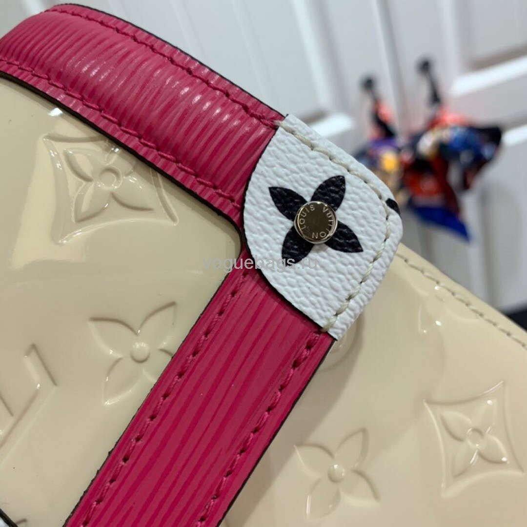 LV M90516 Louis Vuitton Wynwood Monogram Vernis Bag M90566 Beige