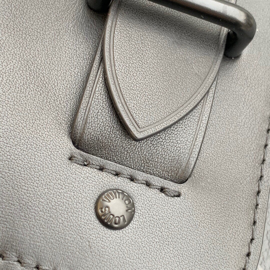LV M80107 Louis Vuitton Pochette Steamer Monogram Eclipse
