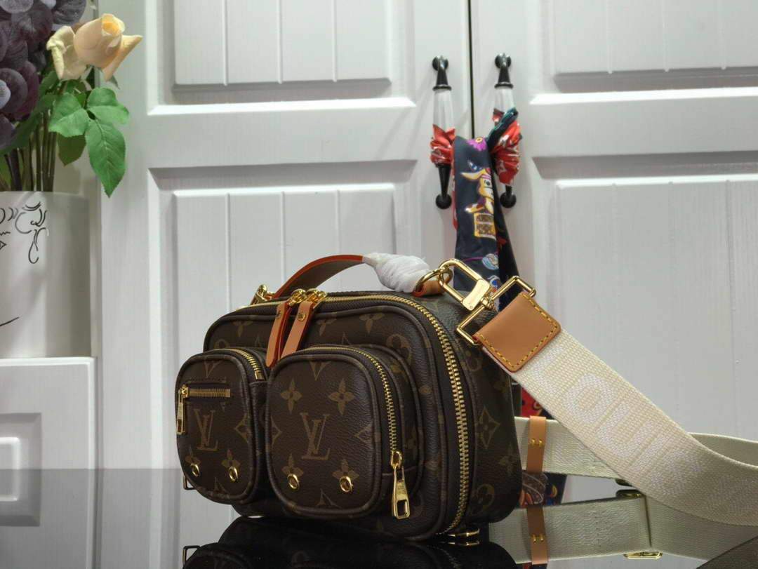 LV M45672 Louis Vuitton Geronimos Bag Monogram