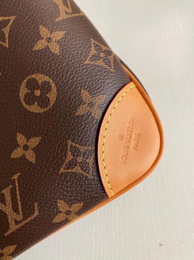 LV M45355 Louis Vuitton M45352 Odeon mm Crossbody Bag Natural
