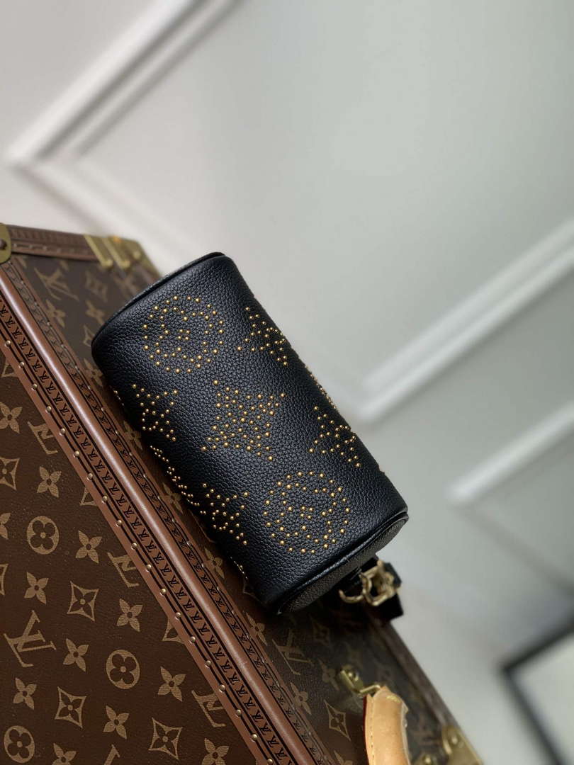 LV M46745 Louis Vuitton Nano Speedy Bag Black