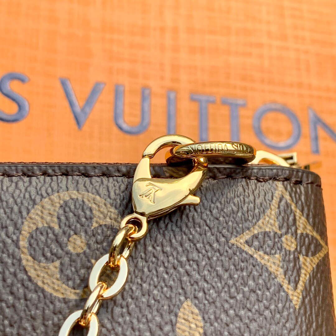 LV M63913 Louis Vuitton Vertical Trunk Pochette Bag