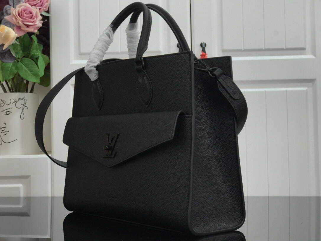LV M55846 Louis Vuitton Lockme Tote MM Leathers M55818 Bag Black