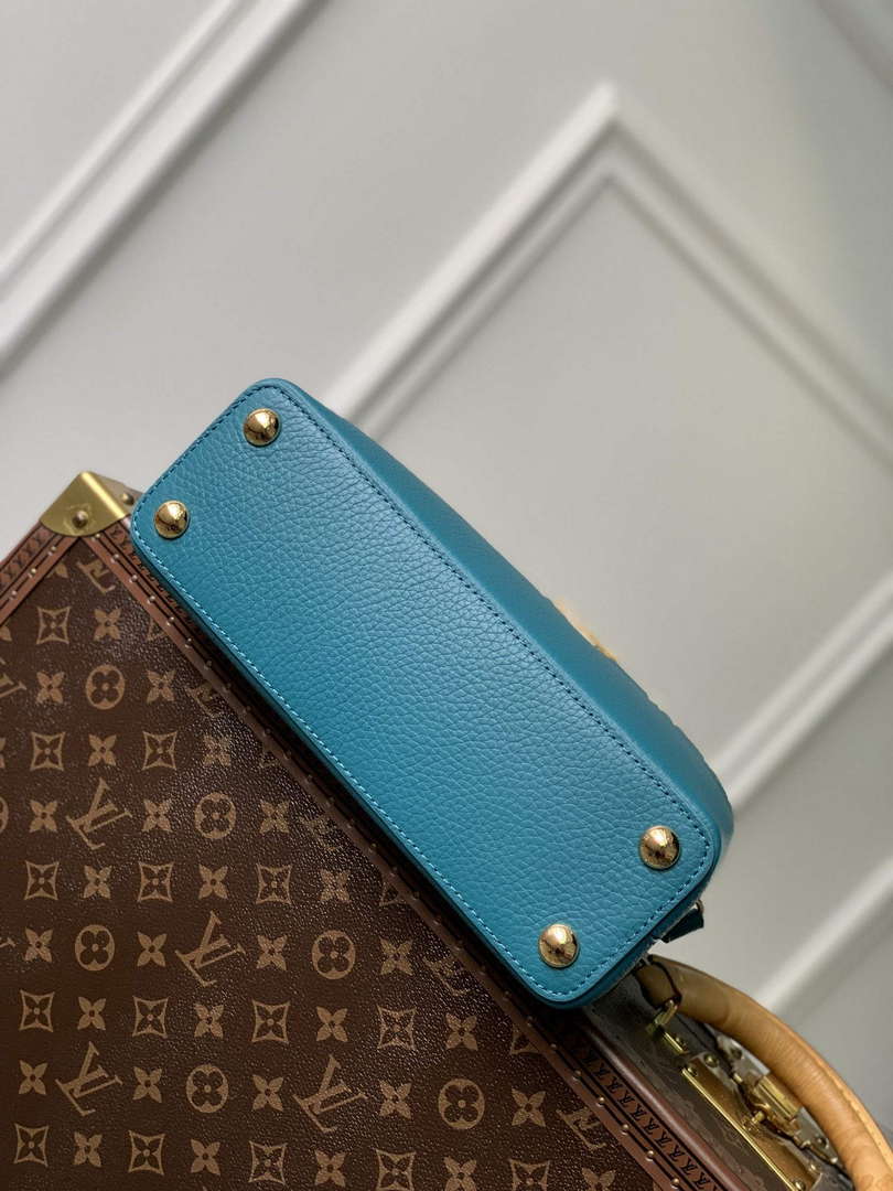 Louis Vuitton LV M23766 Capucines BB Handbag Green