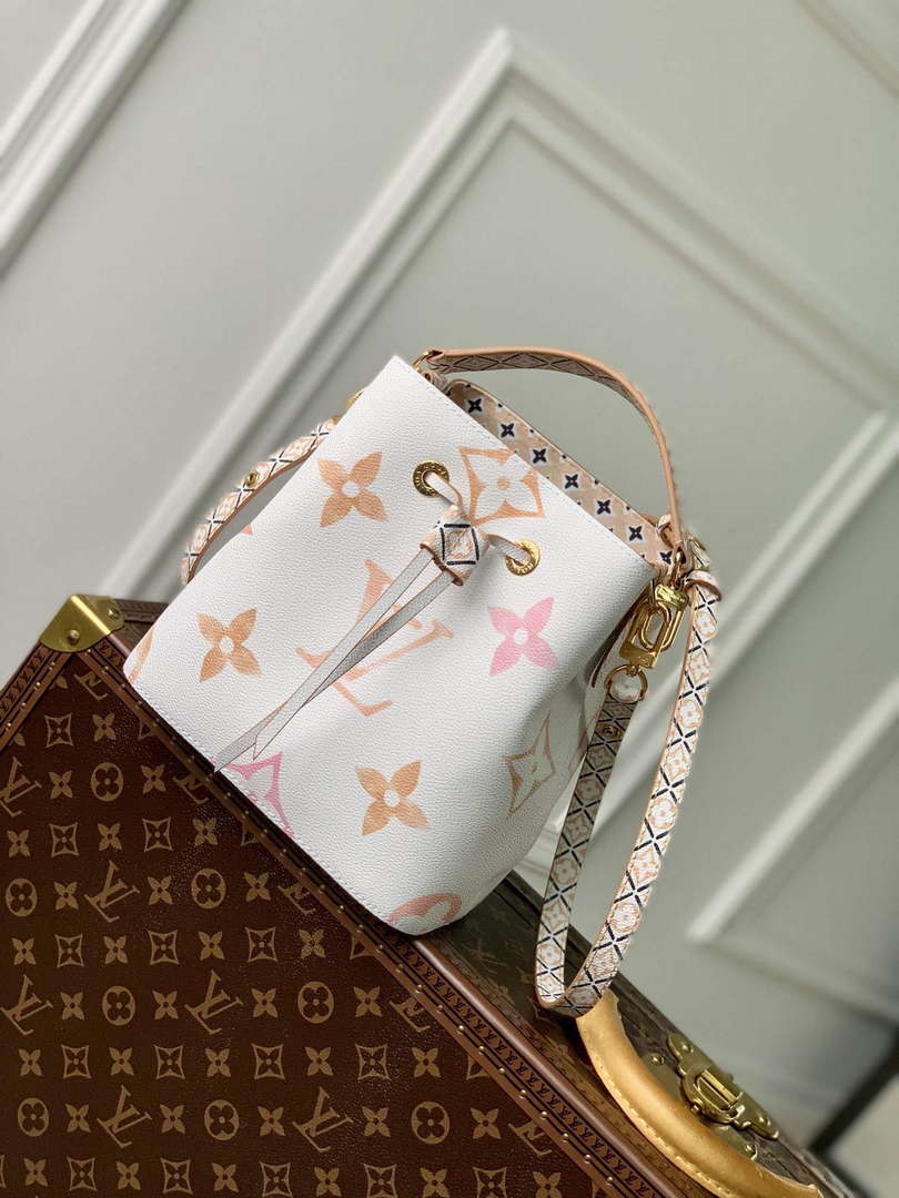LV M22985 Louis Vuitton N��ono�� BB Bucket Bag Beige