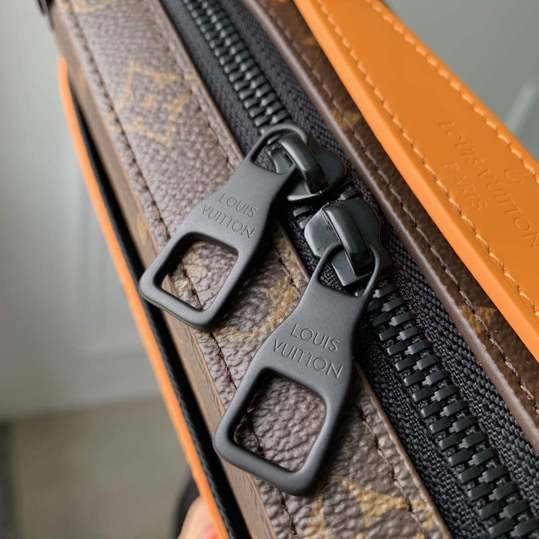 LV M46689 Louis Vuitton Handle Soft Trunk Radiant Sun