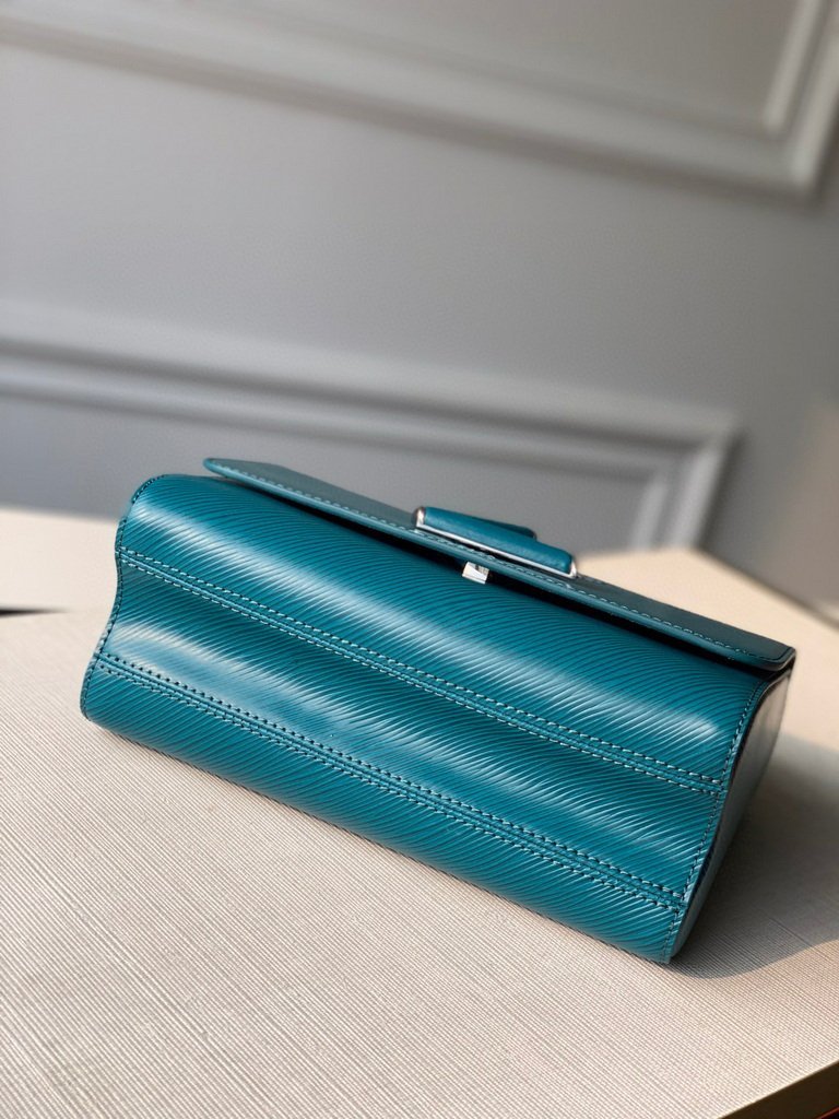 LV M55320 Louis Vuitton Twist MM shoulder Epi M50282 bag Blue