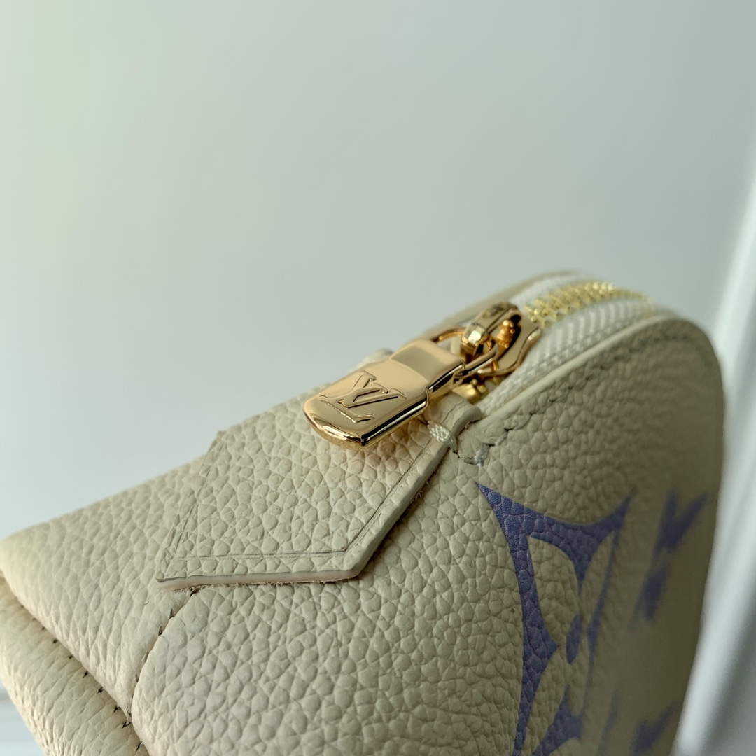 LV M45951 Louis Vuitton Pochette Cosmetique PM Taro Purple