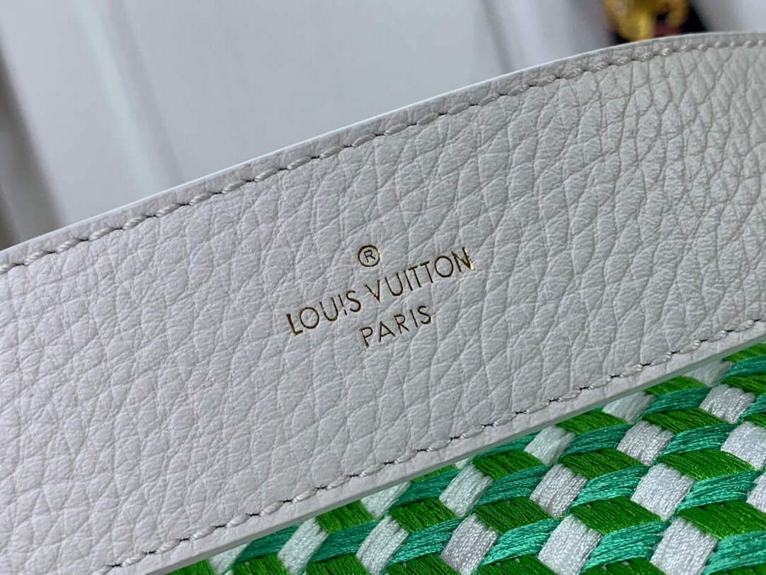 LV M59879 Louis Vuitton capucines mini Bag White Green
