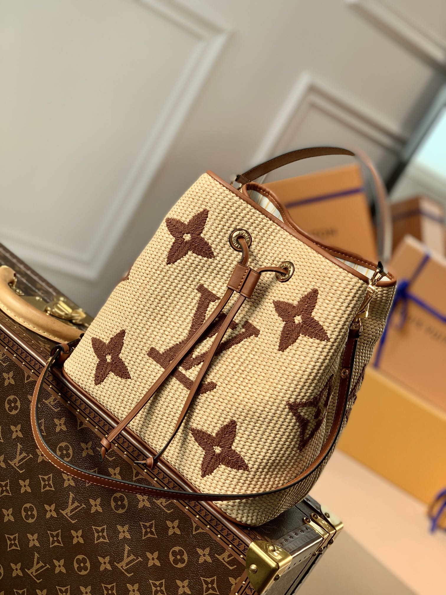 LV M57704 Louis Vuitton NONO MM Bag Apricot