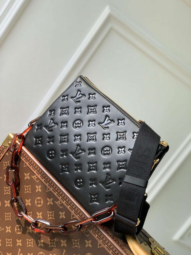 LV M57790 Louis Vuitton Coussin PM Handbag Black