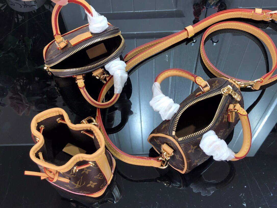 LV M81081 Louis Vuitton Trio Mini Icones Monogram Bag