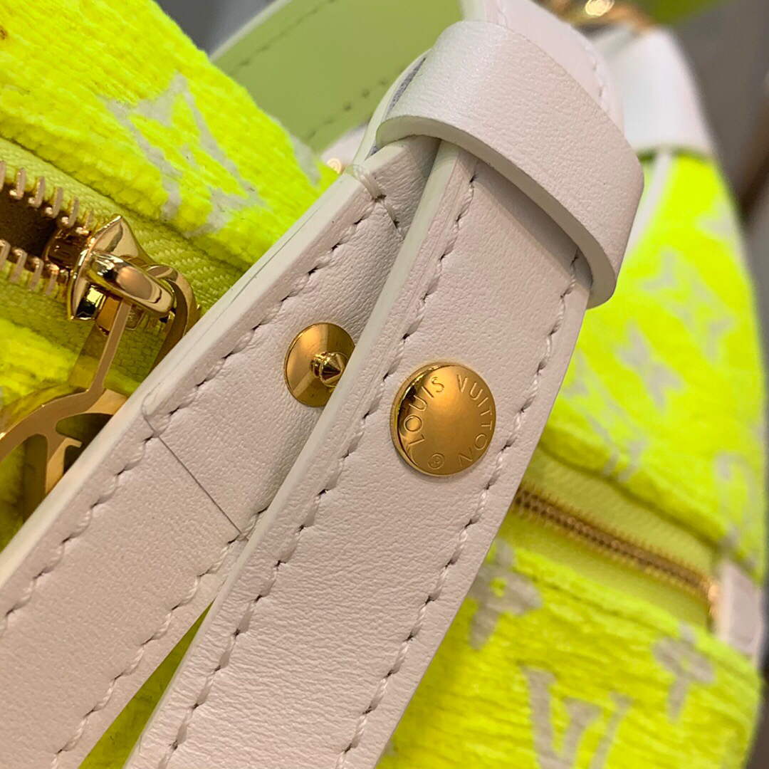 LV M81484 Louis Vuitton Loop half-moon baguette bag Yellow