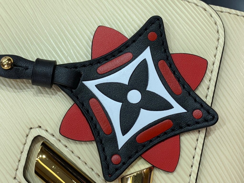 Louis Vuitton M56779 LV Crafty Twist MM Bag M56780 Epi Cream