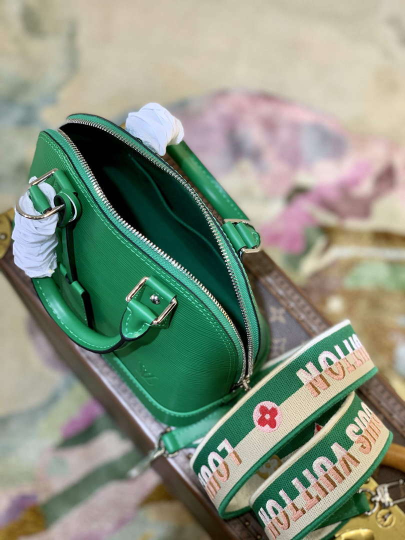 LV M59357 Louis Vuitton Alma BB Bag Serpentine Green