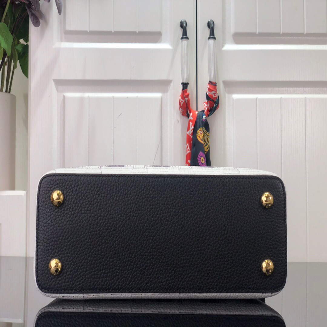 LV M59119 Louis Vuitton Capucines BB Handbag