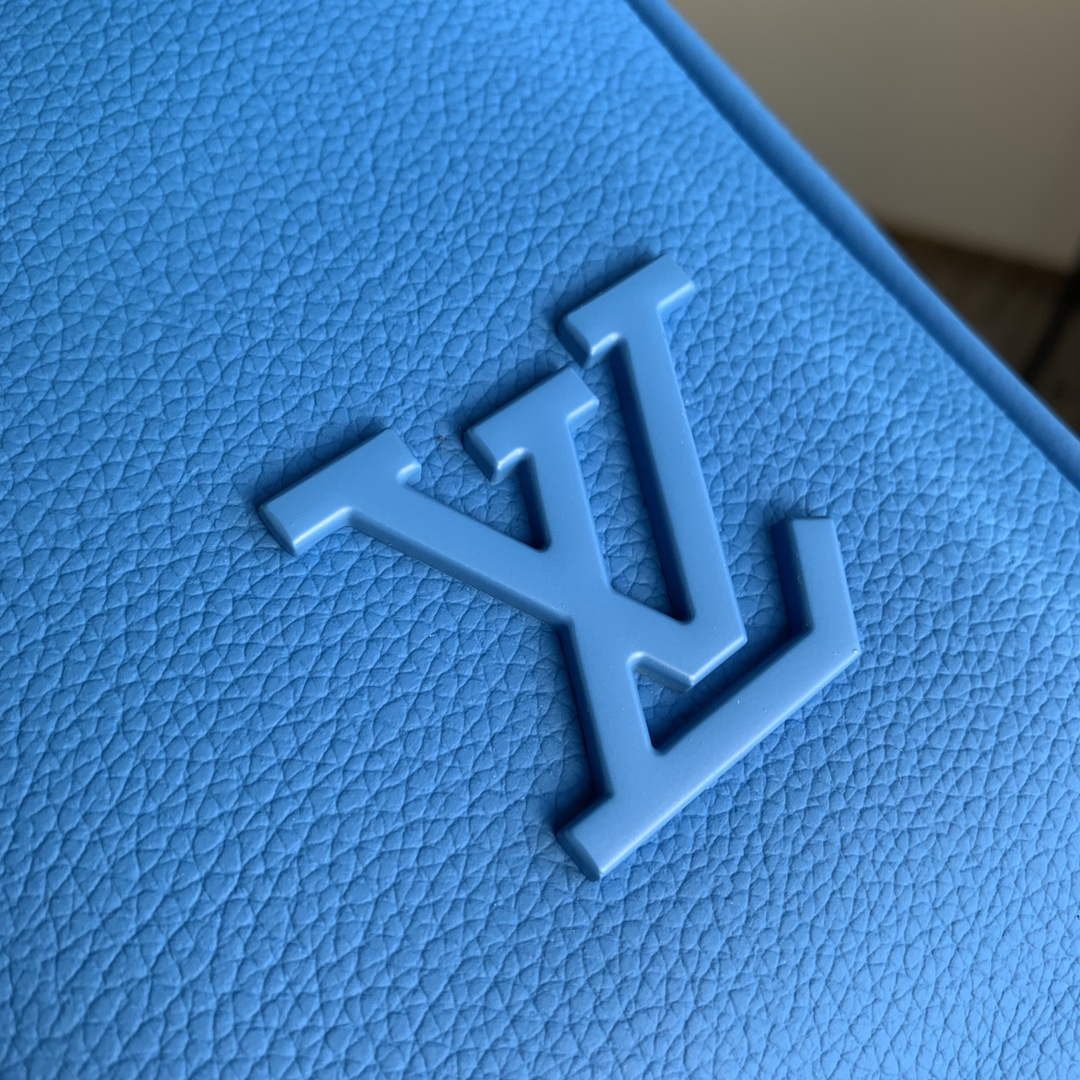 LV M22609 Louis Vuitton Keepall Bandouli��re 50 Bag Blue
