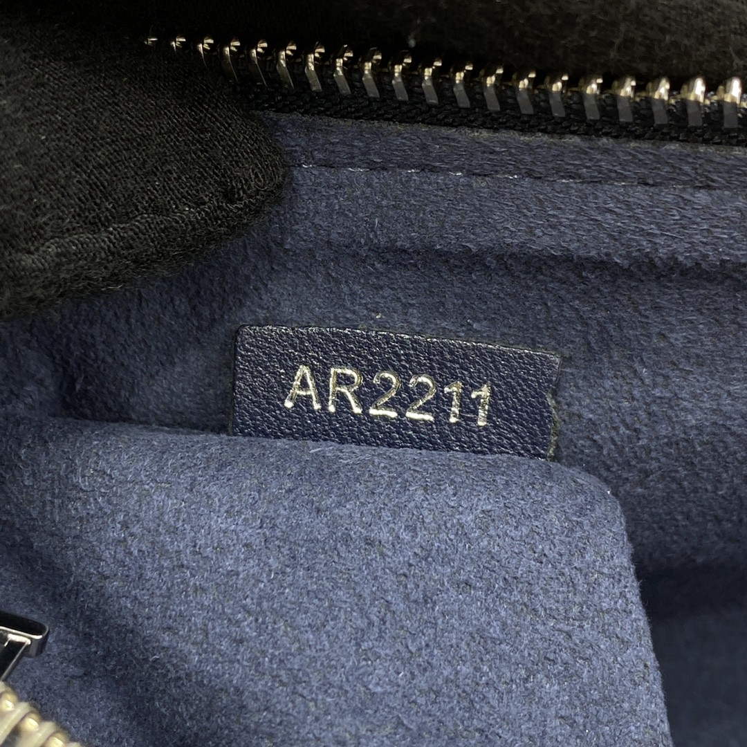 LV M21282 Louis Vuitton Coussin PM Bag Marine Blue