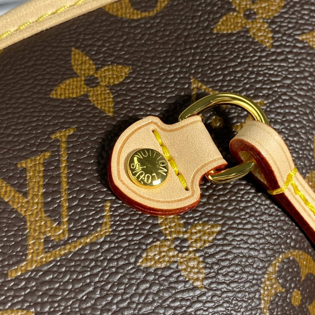 Louis Vuitton LV M40991 Neverfull GM Monogram Canvas Red