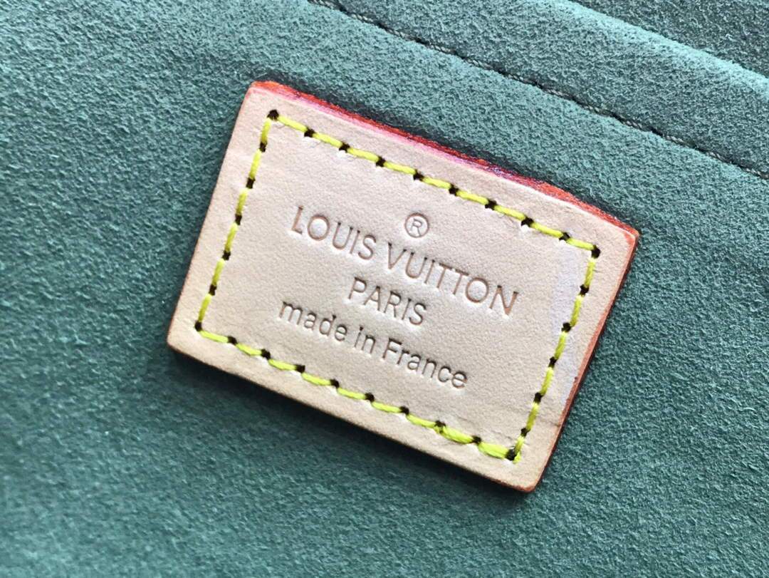 LV M95050 Louis Vuitton Monogram Denim Shoulder Bag Green