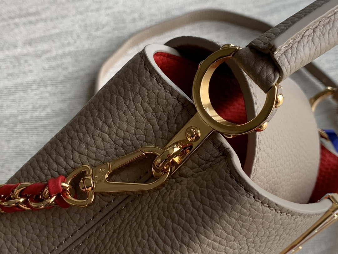 LV M22121 Louis Vuitton Capucines Mini Handbag Gray