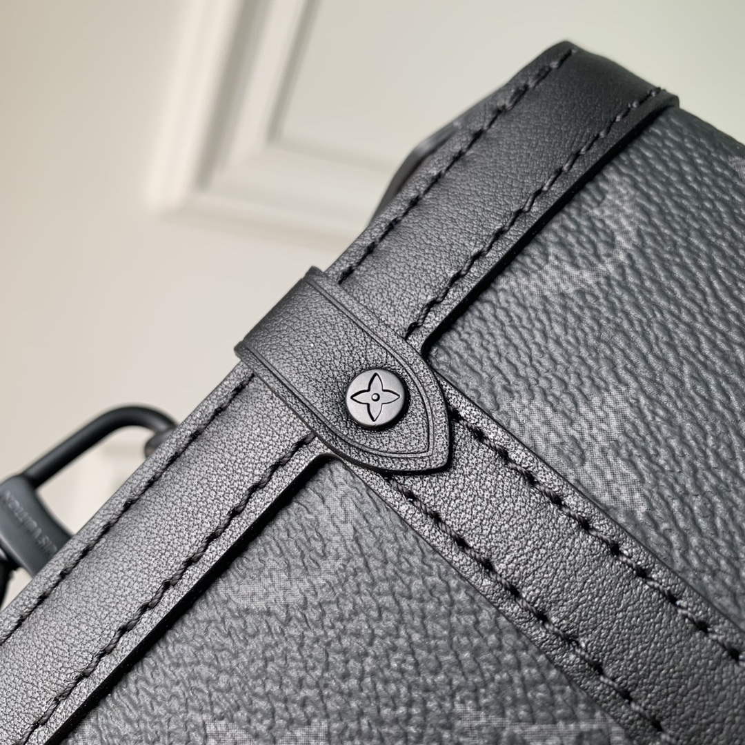 LV M82077 Louis Vuitton Vertical Trunk Wearable Wallet Black Flowers