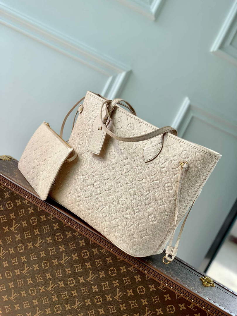 LV M46231 Louis Vuitton Neverfull MM Carryall Pale Beige