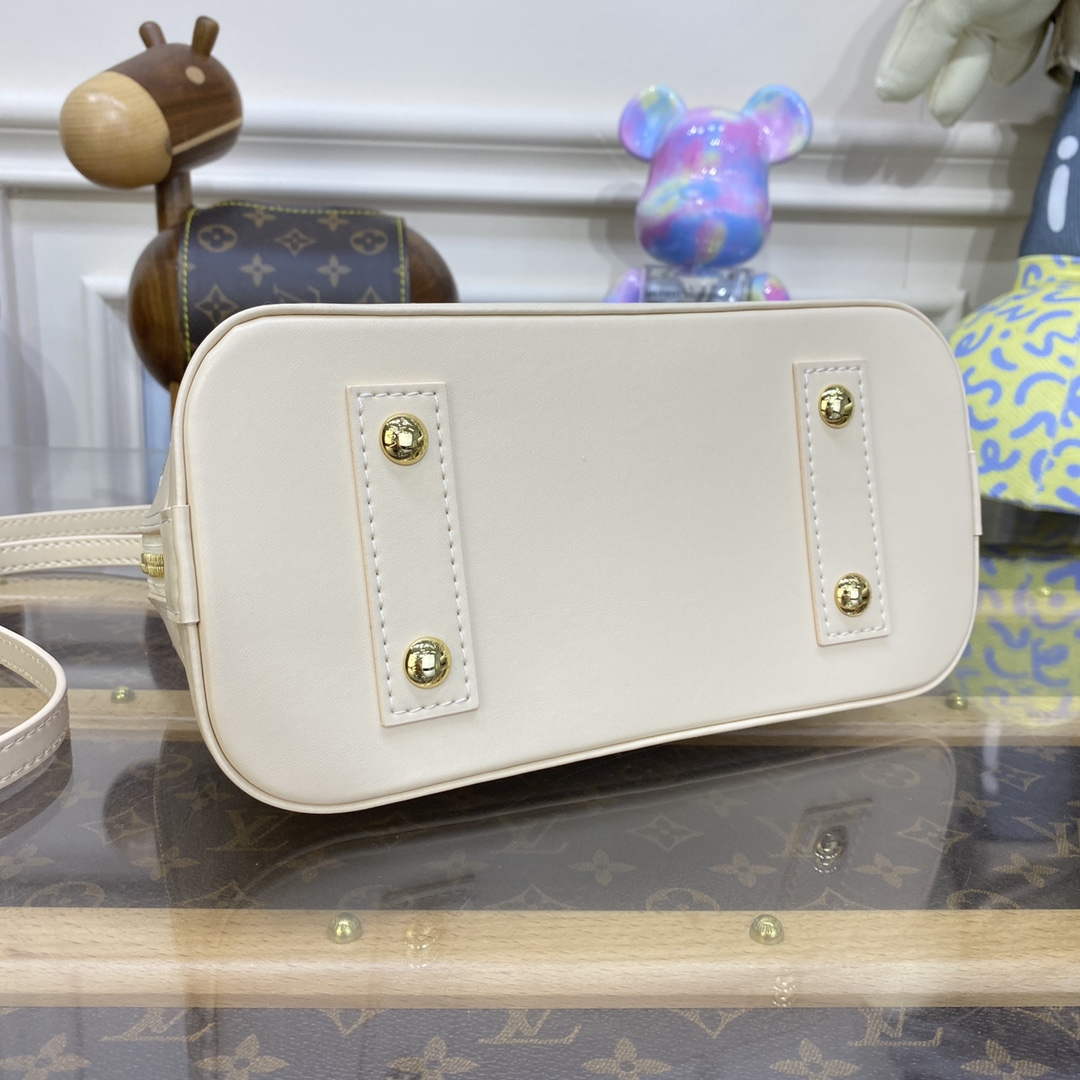 LV M22878 Louis Vuitton Alma BB Handbag White
