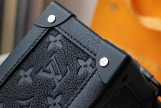 LV M44478 Louis Vuitton Soft Trunk Monogram Black M44730 Bag