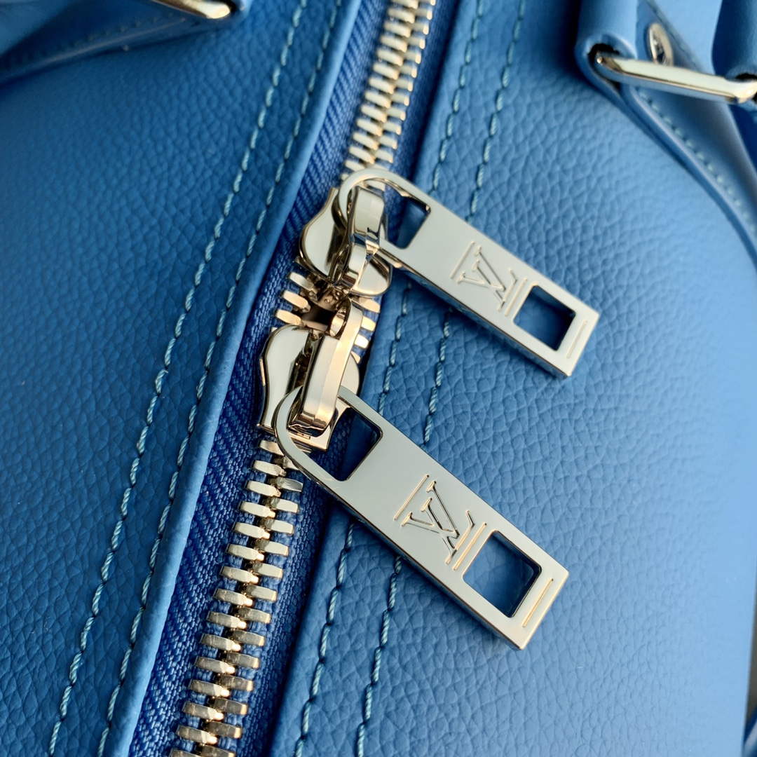 LV M22609 Louis Vuitton Keepall Bandouli��re 50 Bag Blue
