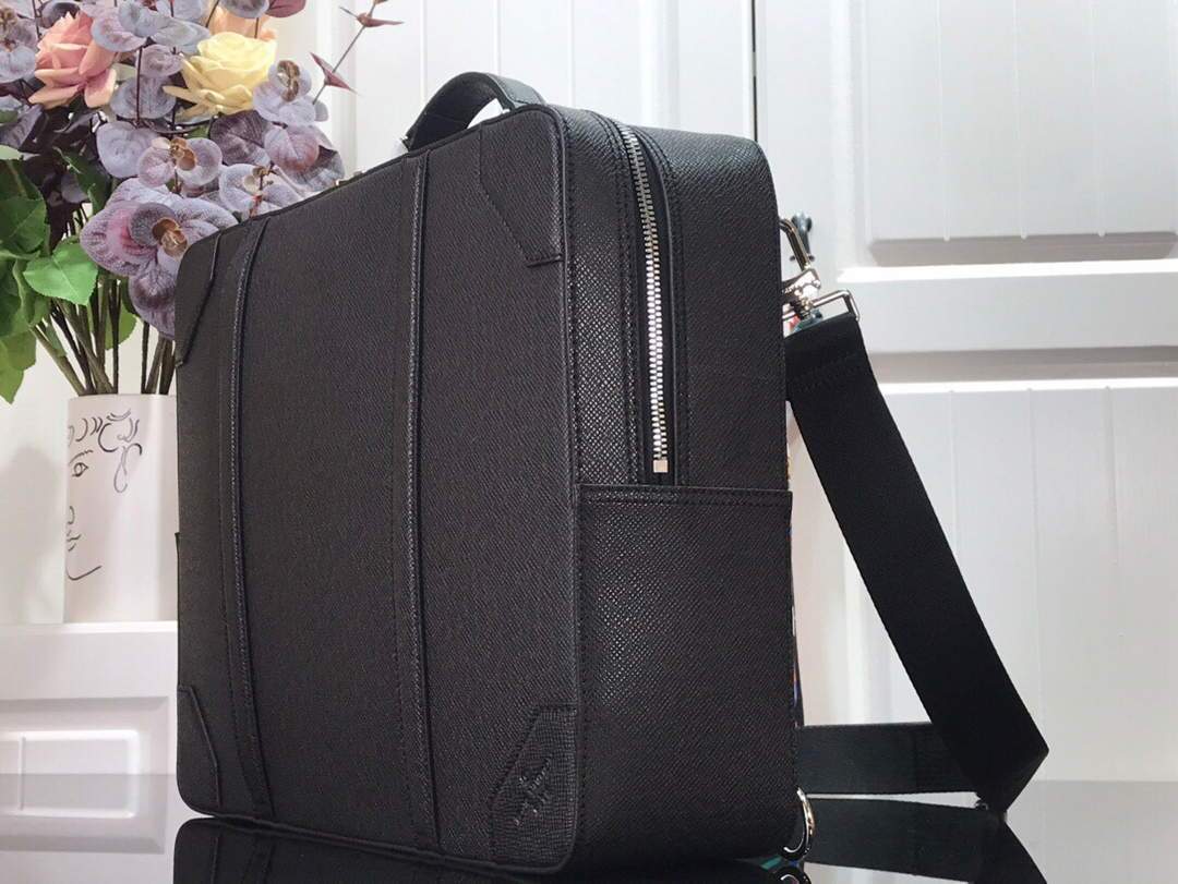 LV M30769 Louis Vuitton Briefcase Backpack Taiga Black