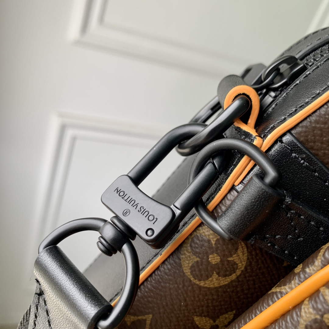 LV M46694 Louis Vuitton Trio Messenger Radiant Sun